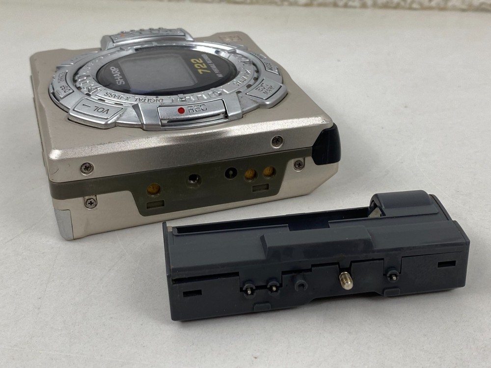 Vintage Sharp MD-MS702-S Portable Mini Disc Recorder Playe