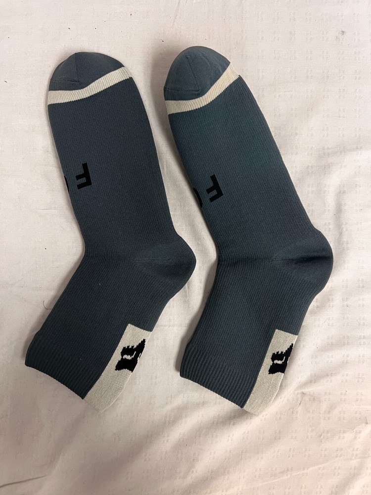 Fox Racing Defend Water Socks Cushioned Crew Socks Graphite Large/XLarge SAMPLE