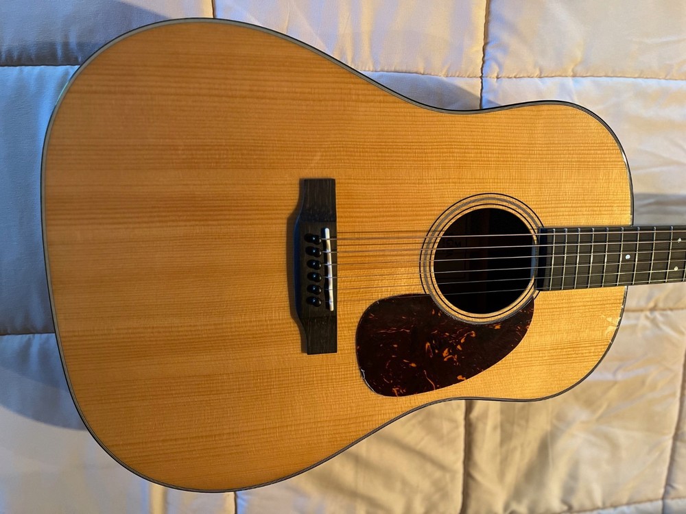 Sigma SDJM-18 (2021) – Slope Shoulder Dreadnought – Solid Adirondack & Mahogany