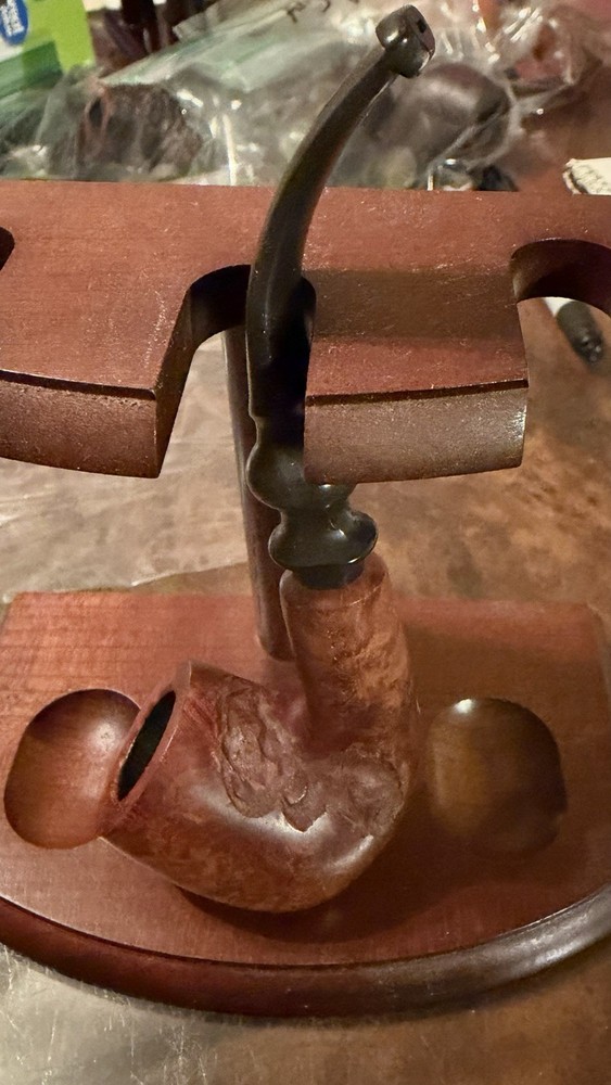 Thompson Estate Bent Billiard pipe