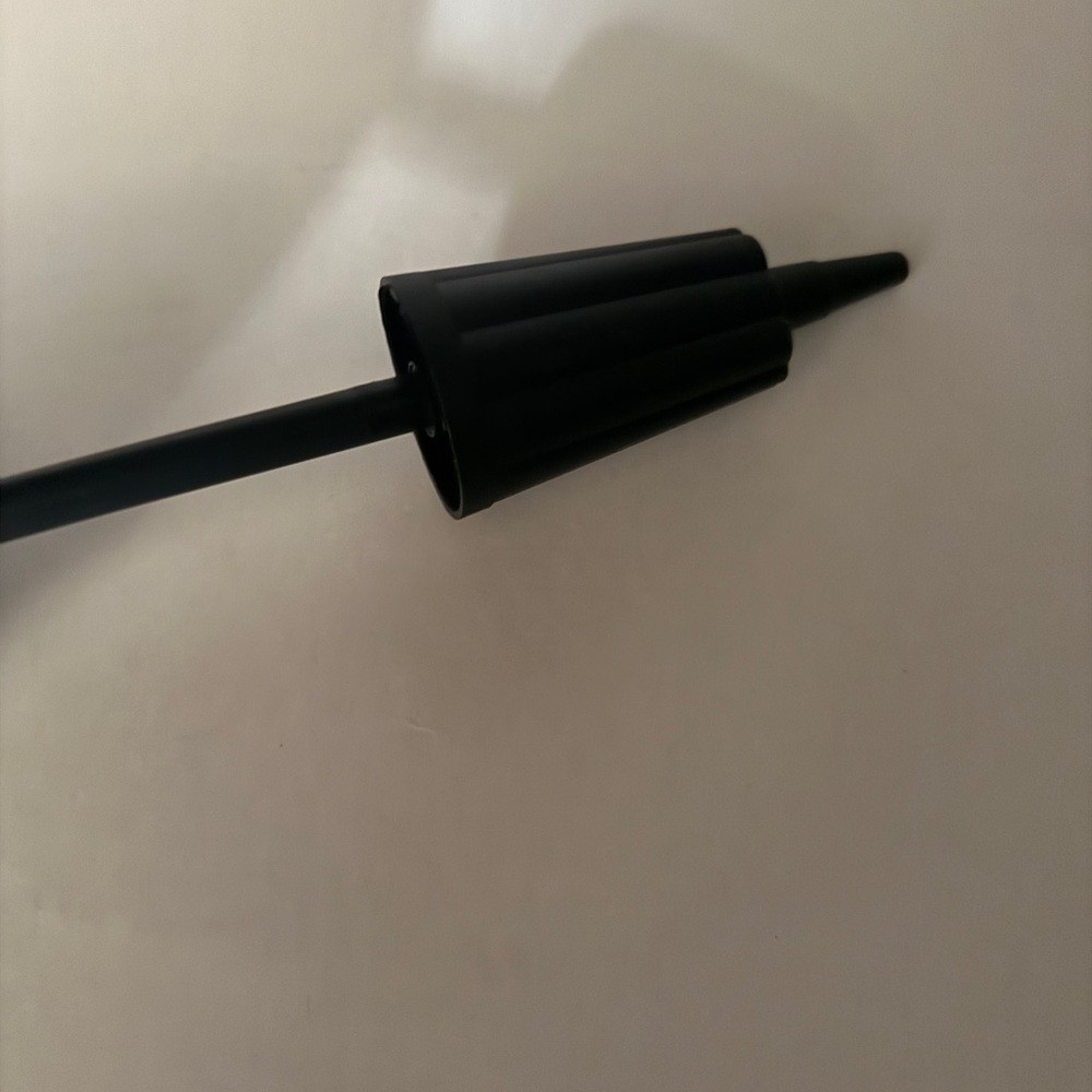 Black hand air pump