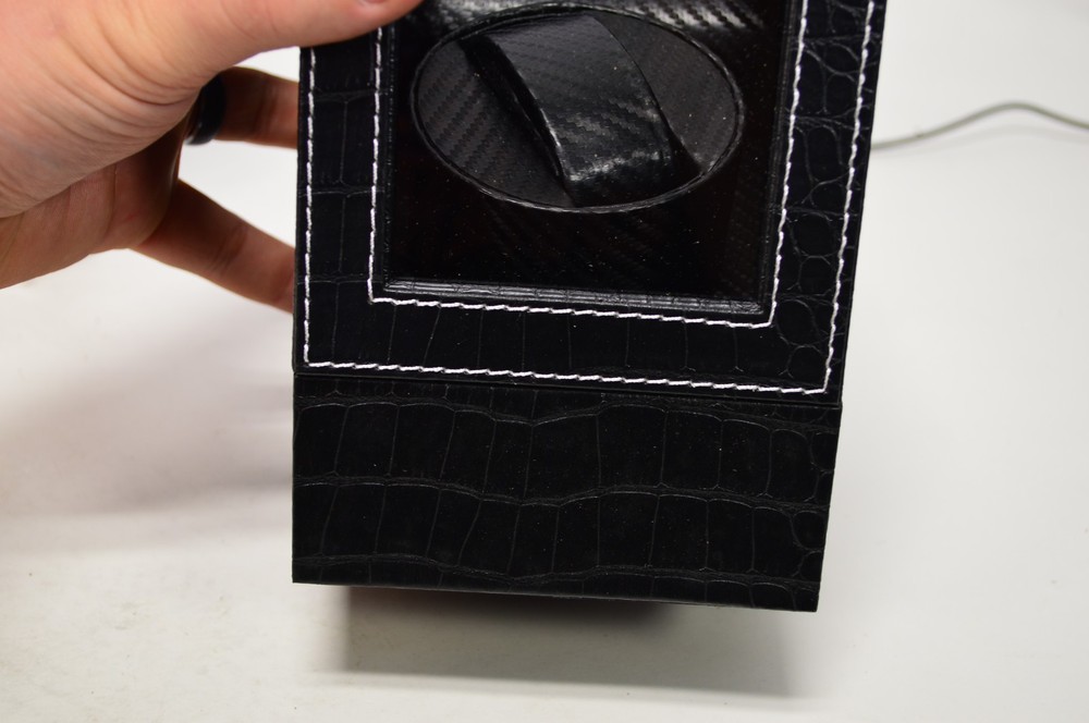 JQueen Single Black Croc Leather Automatic Watch Winder