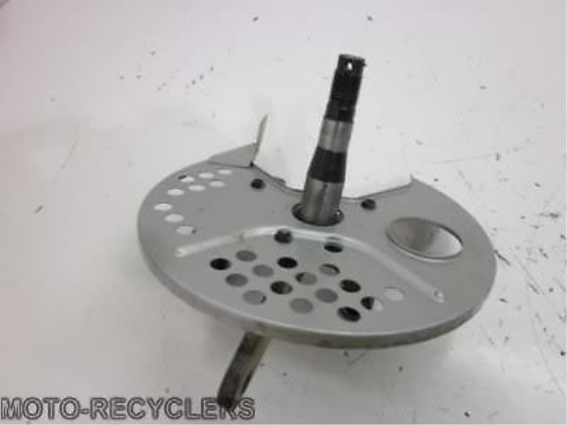 04 Mojave 250 right front spindle knuckle   5