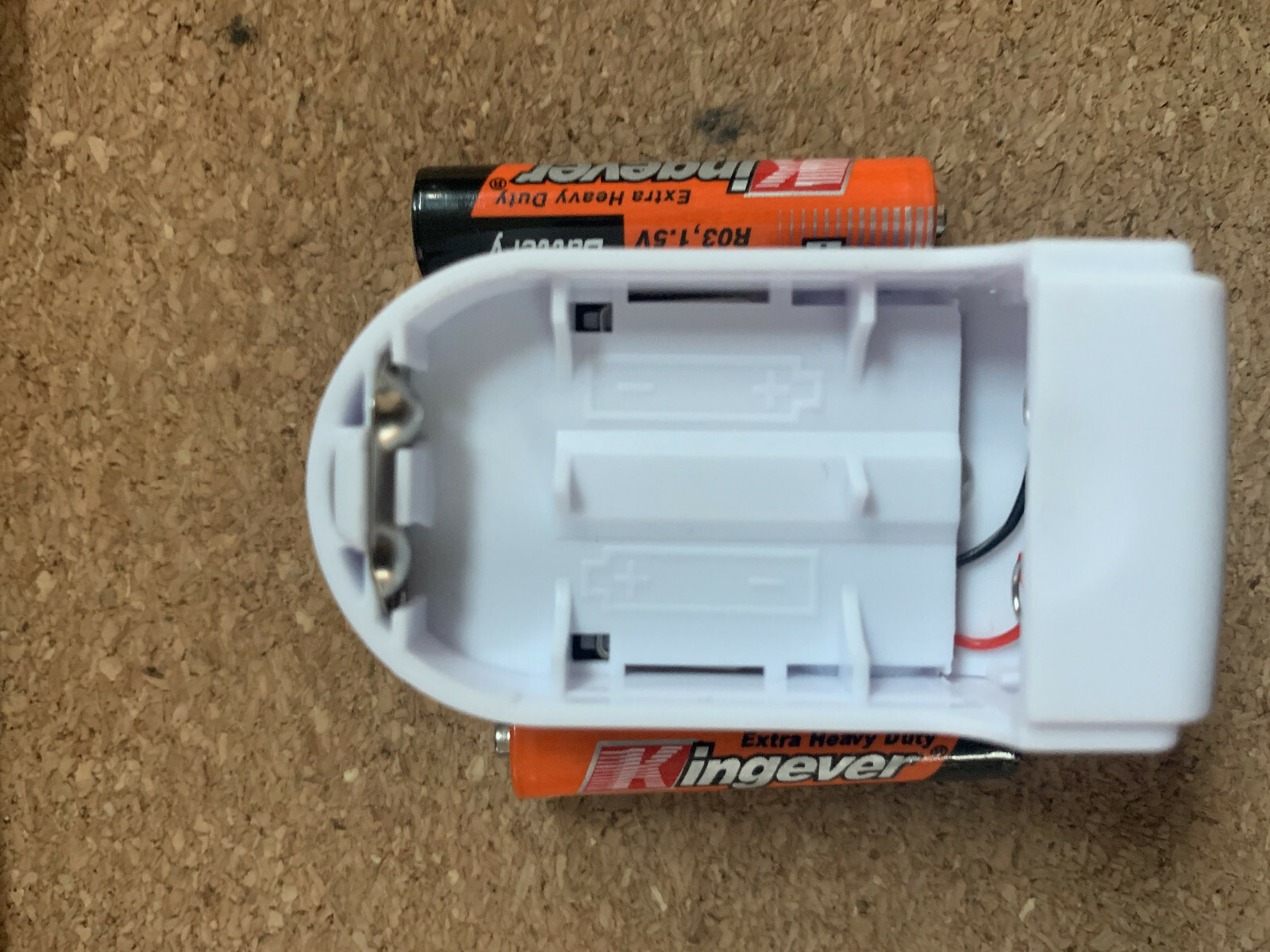 USA LK Fingertip Pulse Oximeter Blood Oxygen Monitor SpO2 Lnyr LED Batt Not Incl