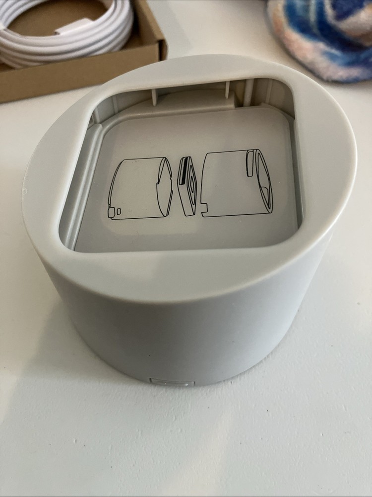 BOSSTAB White Countertop Pedestal Case 2nd Gen Dock for Square Reader