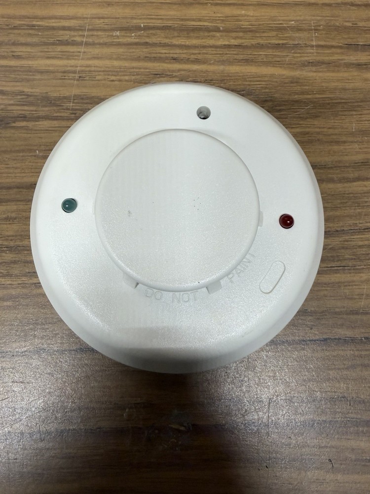System Sensor 2WTR-B Conventional Smoke Detector Head With Relay & Thermal