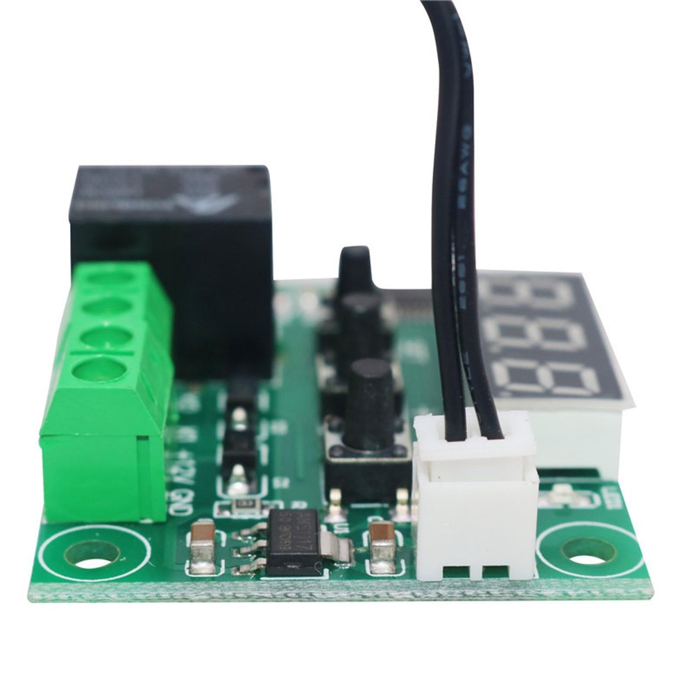 2Pcs XH-W1209 DC12V Digital Temp Thermostat Temperature Control Switch Plate B