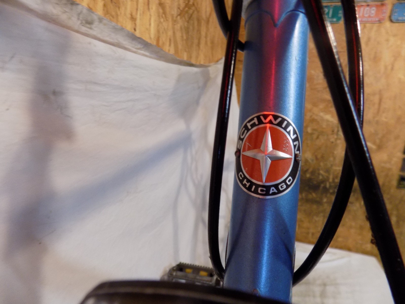 1980s SCHWINN TRAVELER MENS 10-SPEED ROAD BIKE WORLD SPORT SUPER VOYAGEUR LETOUR