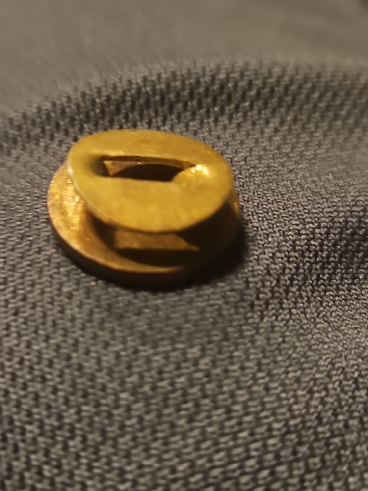 U.S. Navy Honorable Discharge Pin / Button