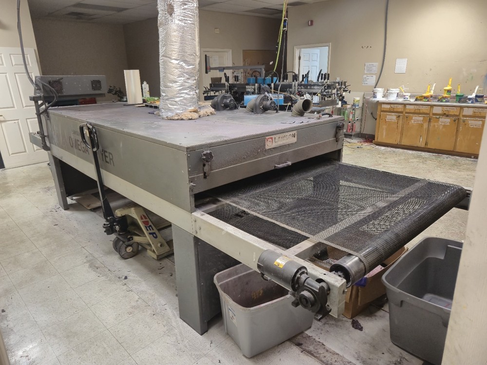 Automatic Screen Printing Press Machine 6 Color, 8 Station With Everything Inc.