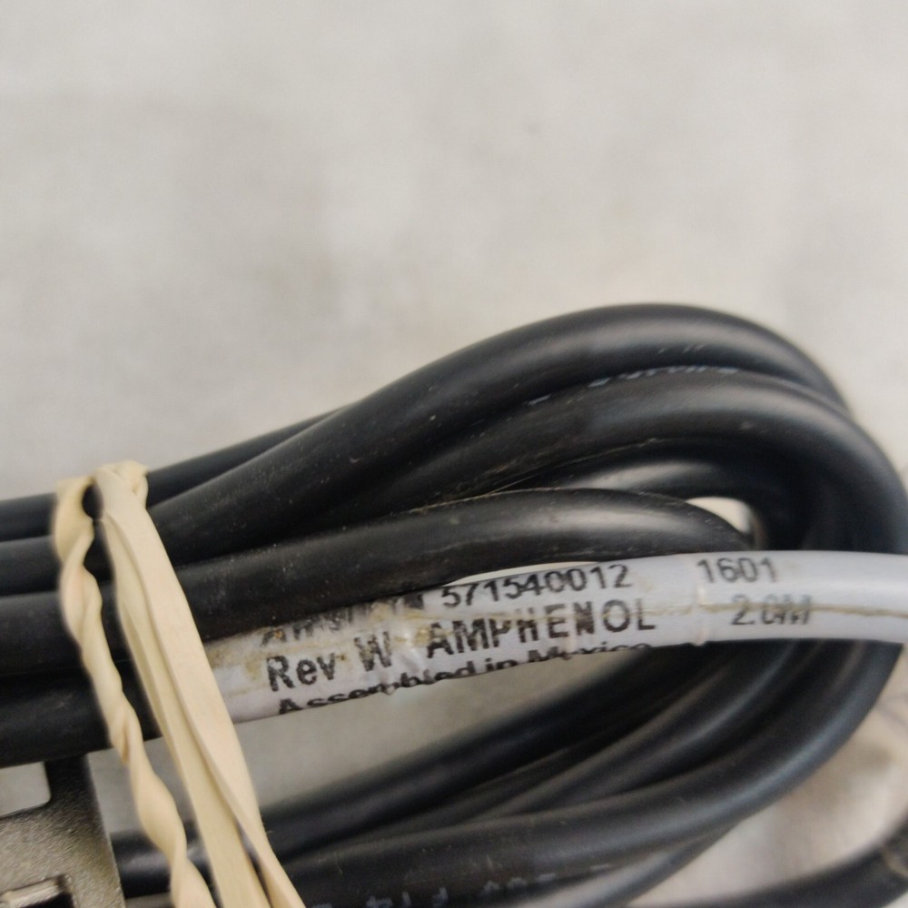 Amphenol SFP+ 10GbE Direct Attach Cable 2M 571540012