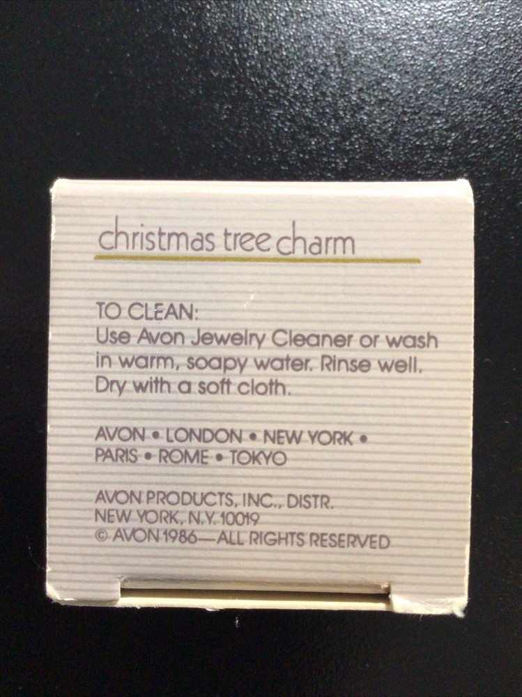 VINTAGE AVON CHRISTMAS TREE CHARM SILVERTONE