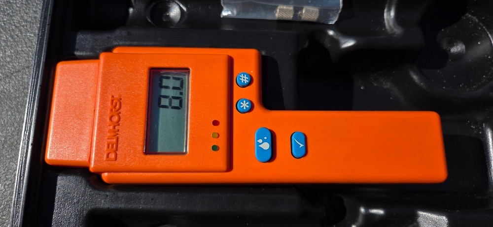 Delmhorst BD-2100 Digital Moisture Reader Meter Tester w. Probes & Case