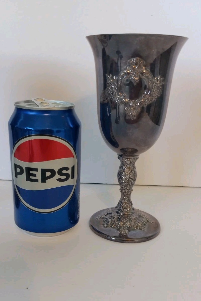 4 International Silver Company 7" Wine Glasses, Goblets COUNTESS Ornate