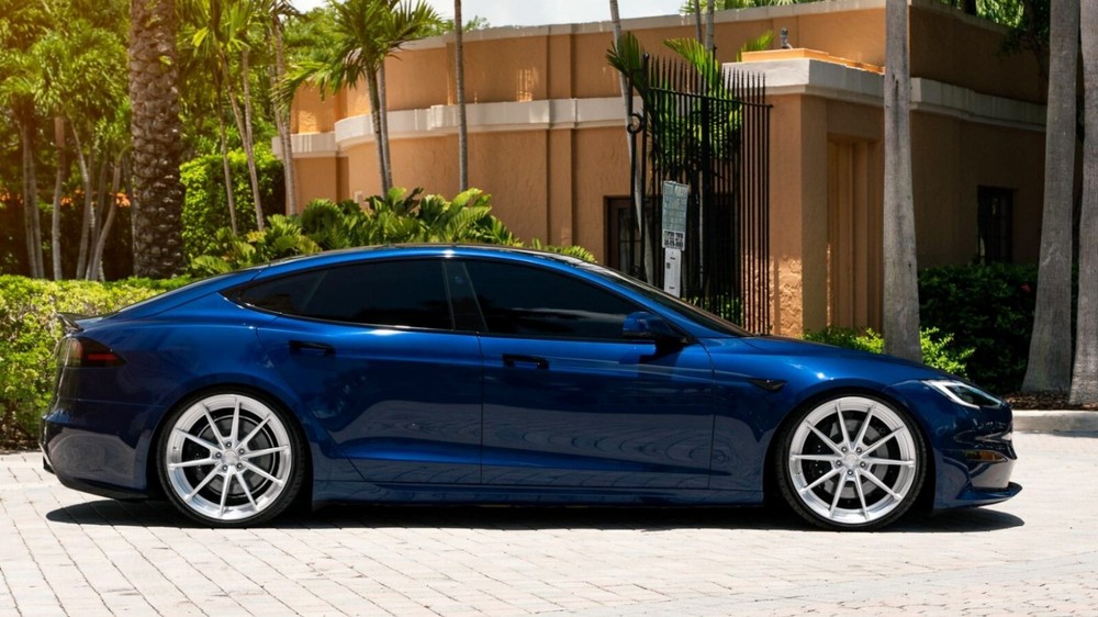 TESLA LOWERING LINKS KIT - MODEL S (PREMIUM FULLY ADJUSTABLE LINKS) MODULE