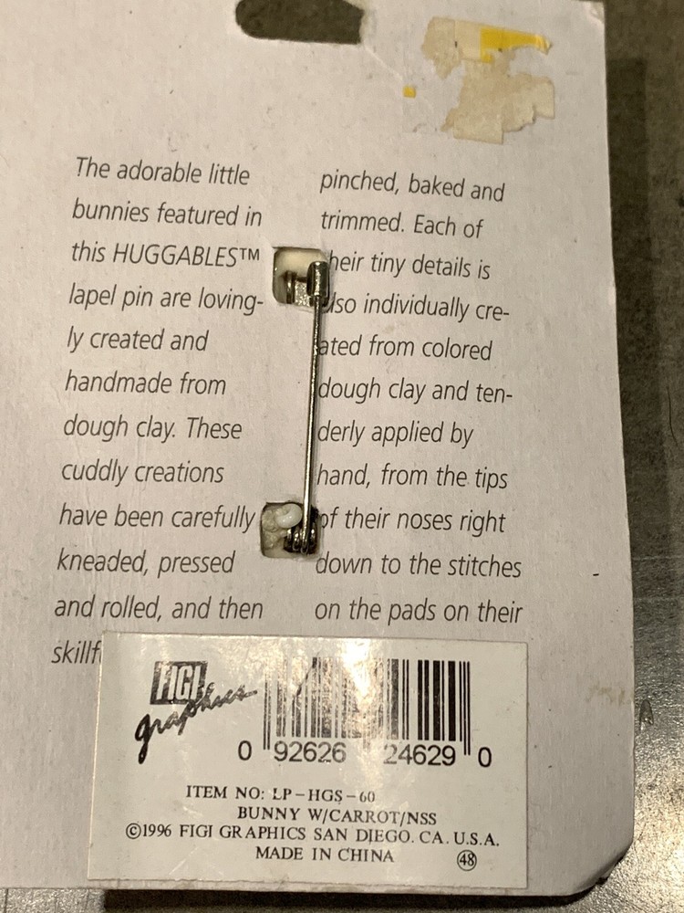 Huggable Moving PIN With Bunny For Easter