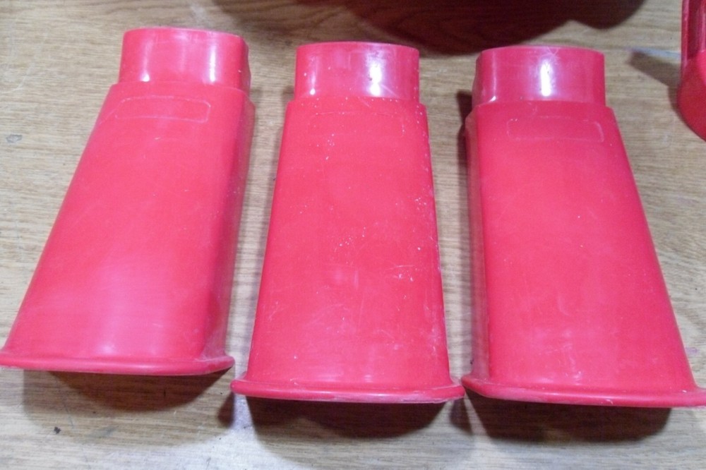 Plastic Dome Waterer 10 Gallon Miller Mfg