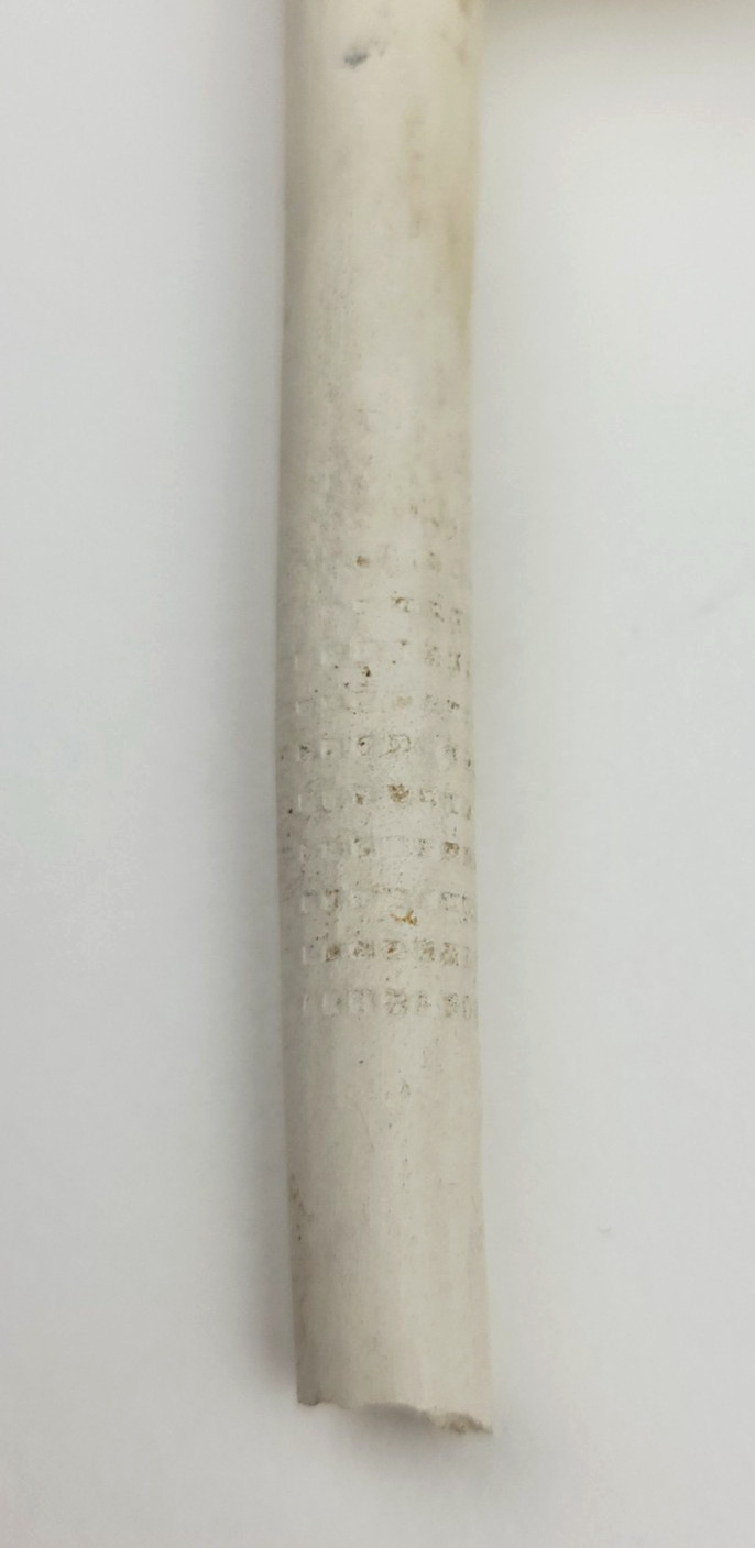 3.625" Molded Kaolin Clay Trade Pipe - South Dakota - J. Aplan Coll. Artifact