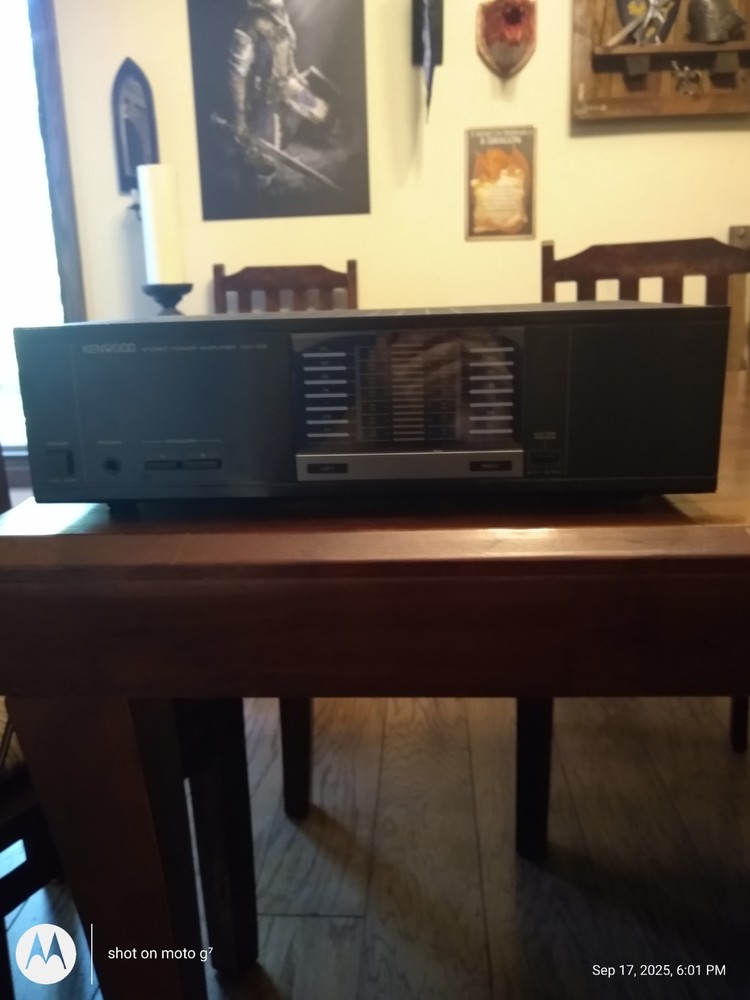 Kenwood KM105 Amplifier