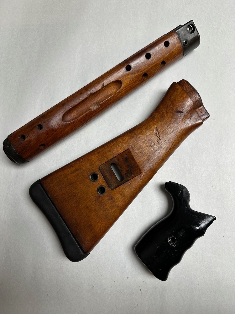 SPANISH WOOD STOCK SET.