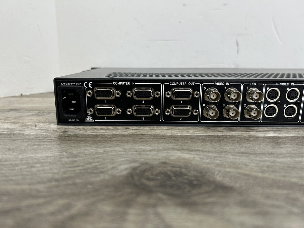 Extron MPX 423A Media Presentation Matrix Switcher