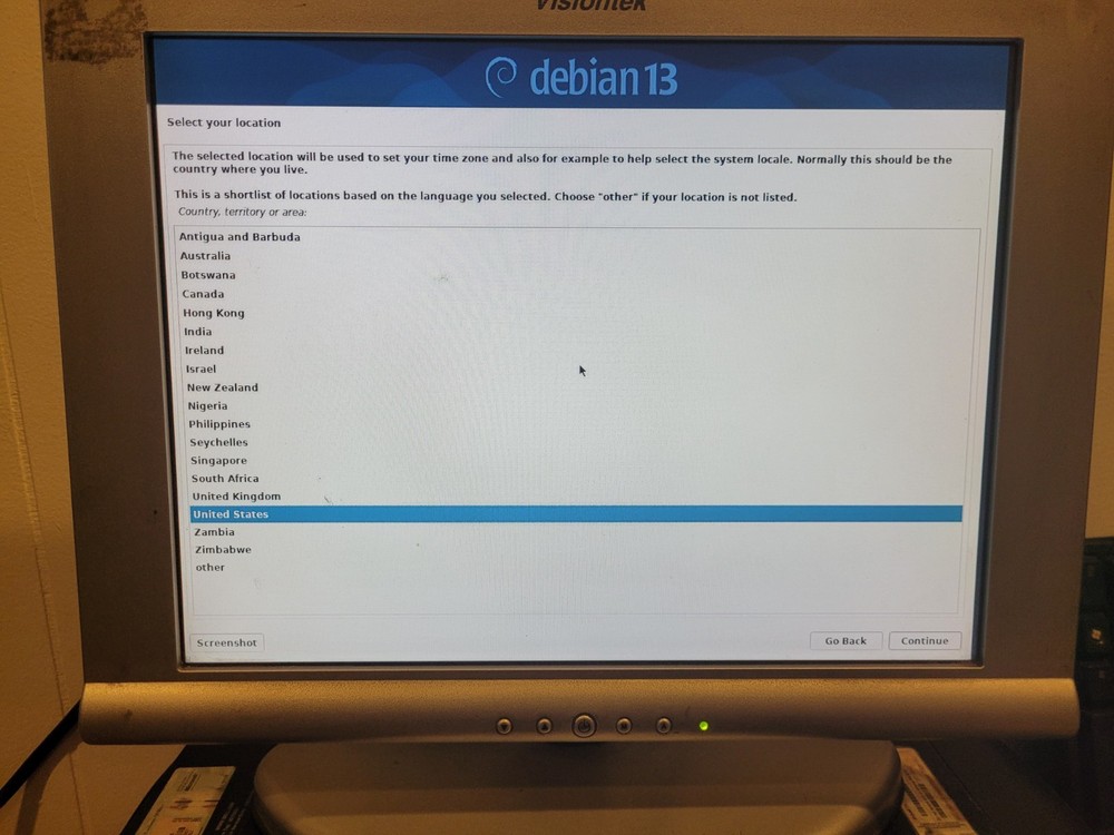Debian 13 Linux "Trixie" x64 Installer on 32G USB Stick Rock Solid Linux Distro!