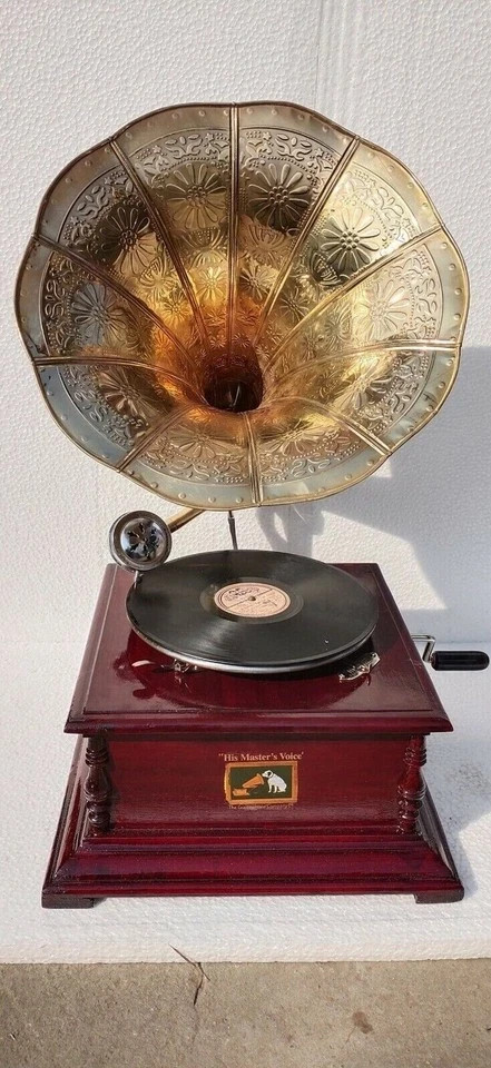 Antique HMV Gramophone Fully Functional Working Phonograph win-up record player