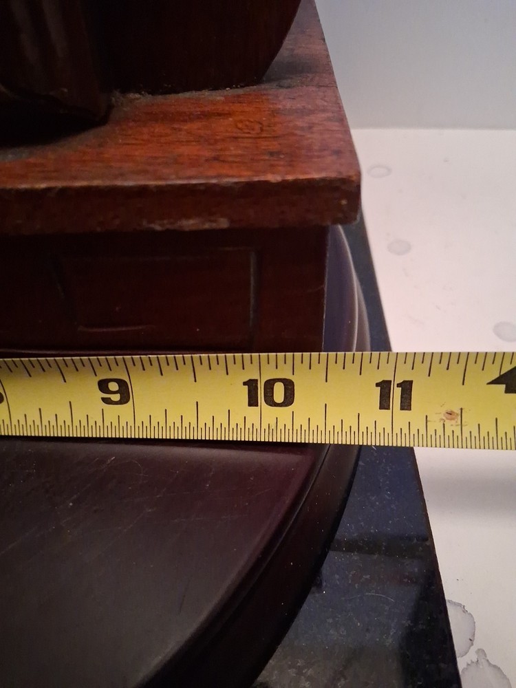 Antique E Ingraham Parlor Gingerbread Mantle Clock Working. Beautiful