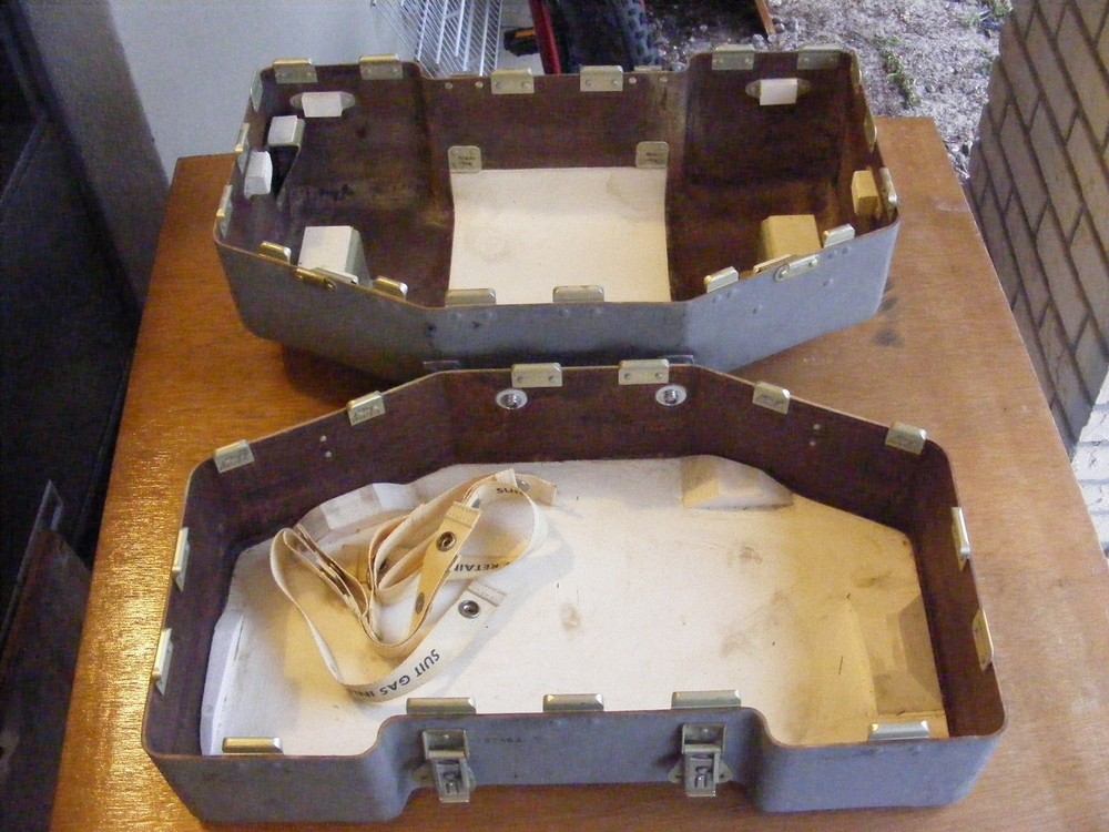 NASA Apollo FLIGHT Astronaut Storage Locker LAUNCH/OFFLOAD PRESSURE CONTROL UNIT