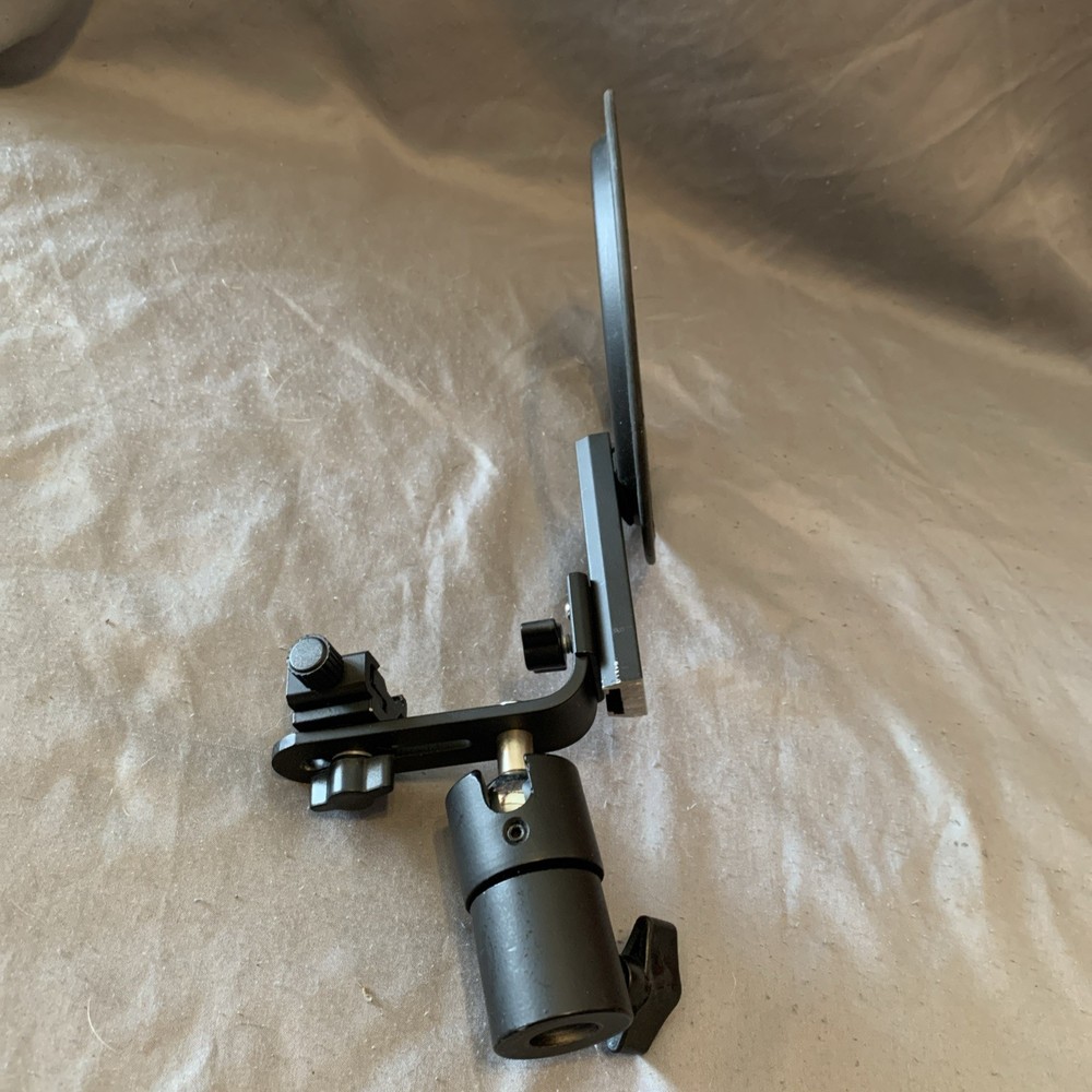 Speedlite Softbox L Bracket Adapter w/Ball Head Mount