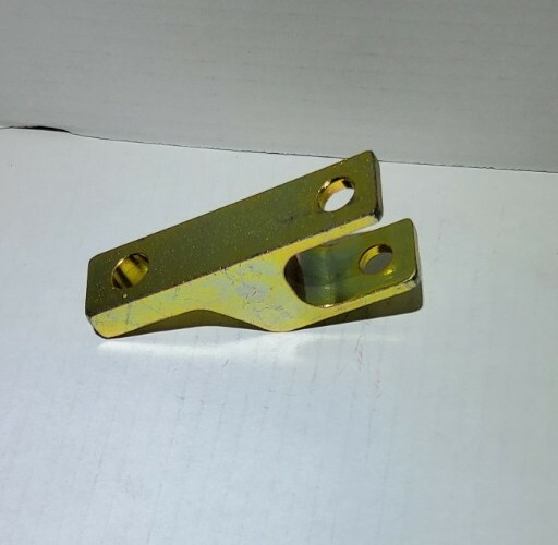 GEHL Part # 50351671 LATCH LINK