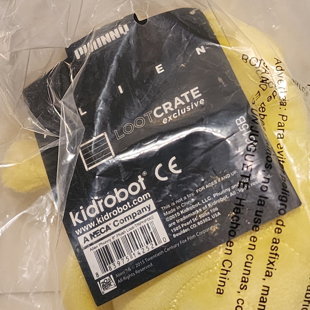 Neca Kidrobot Loot Crate Exclusive Alien