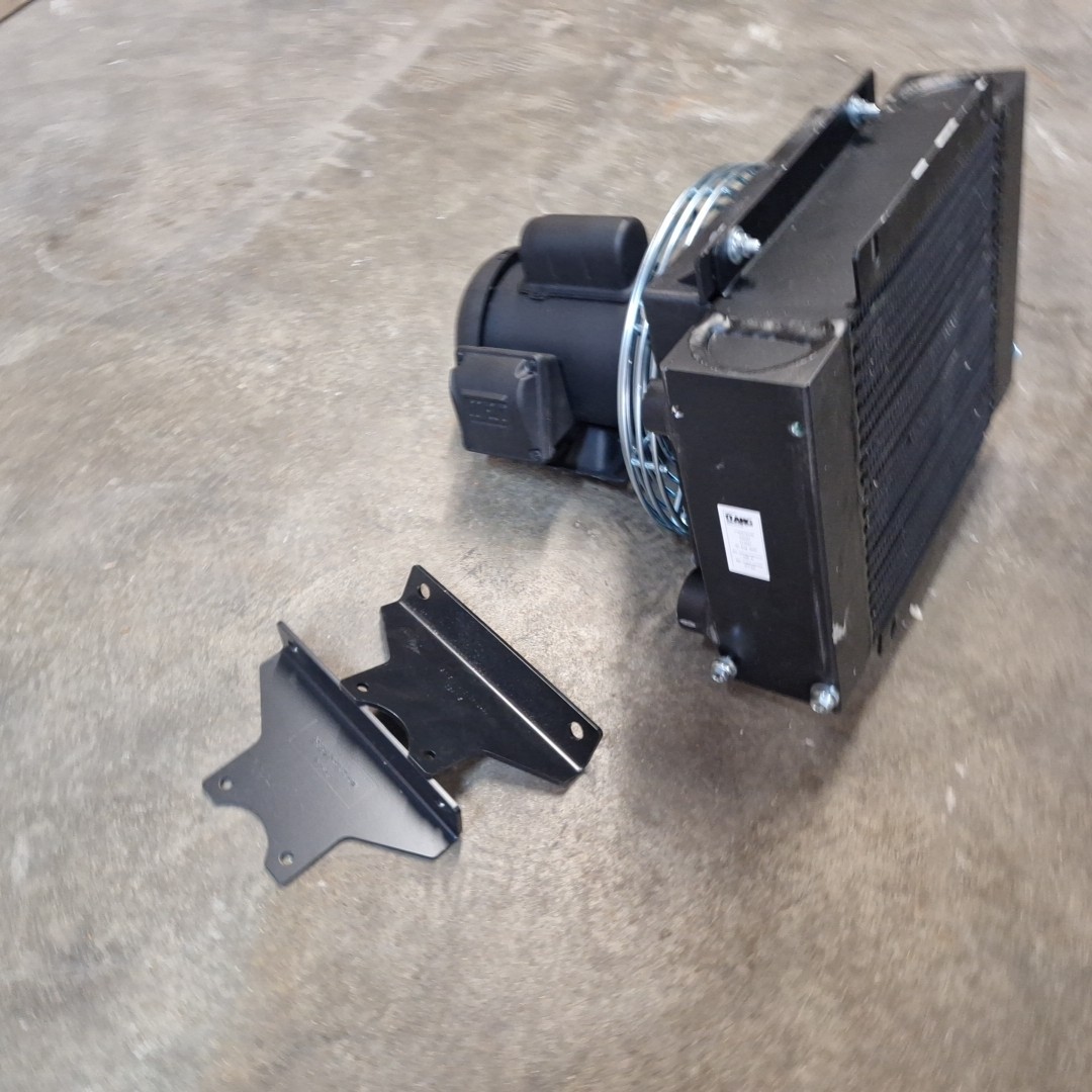 COOL-LINE Forced Air Oil Cooler AL5-1: 5 hp, 30 gpm Max. Flow, 377 psi