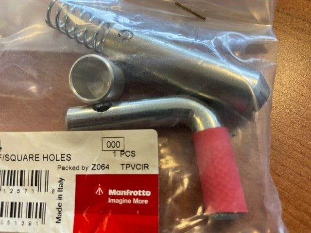 Manfrotto RB01184 Safety Device for square Holes