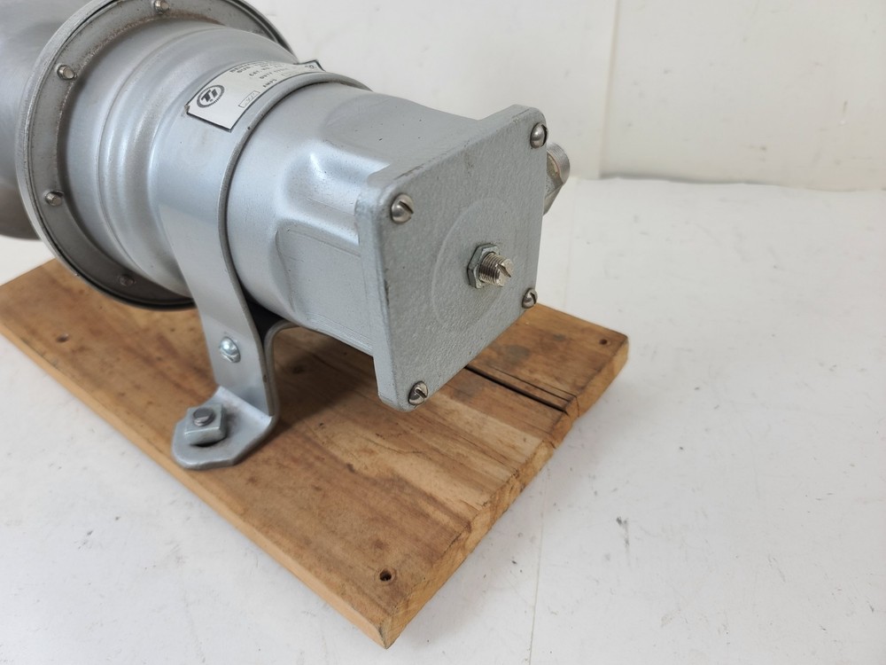 Thomas Ind. Benjamin Products Electrical Horn KM-8170