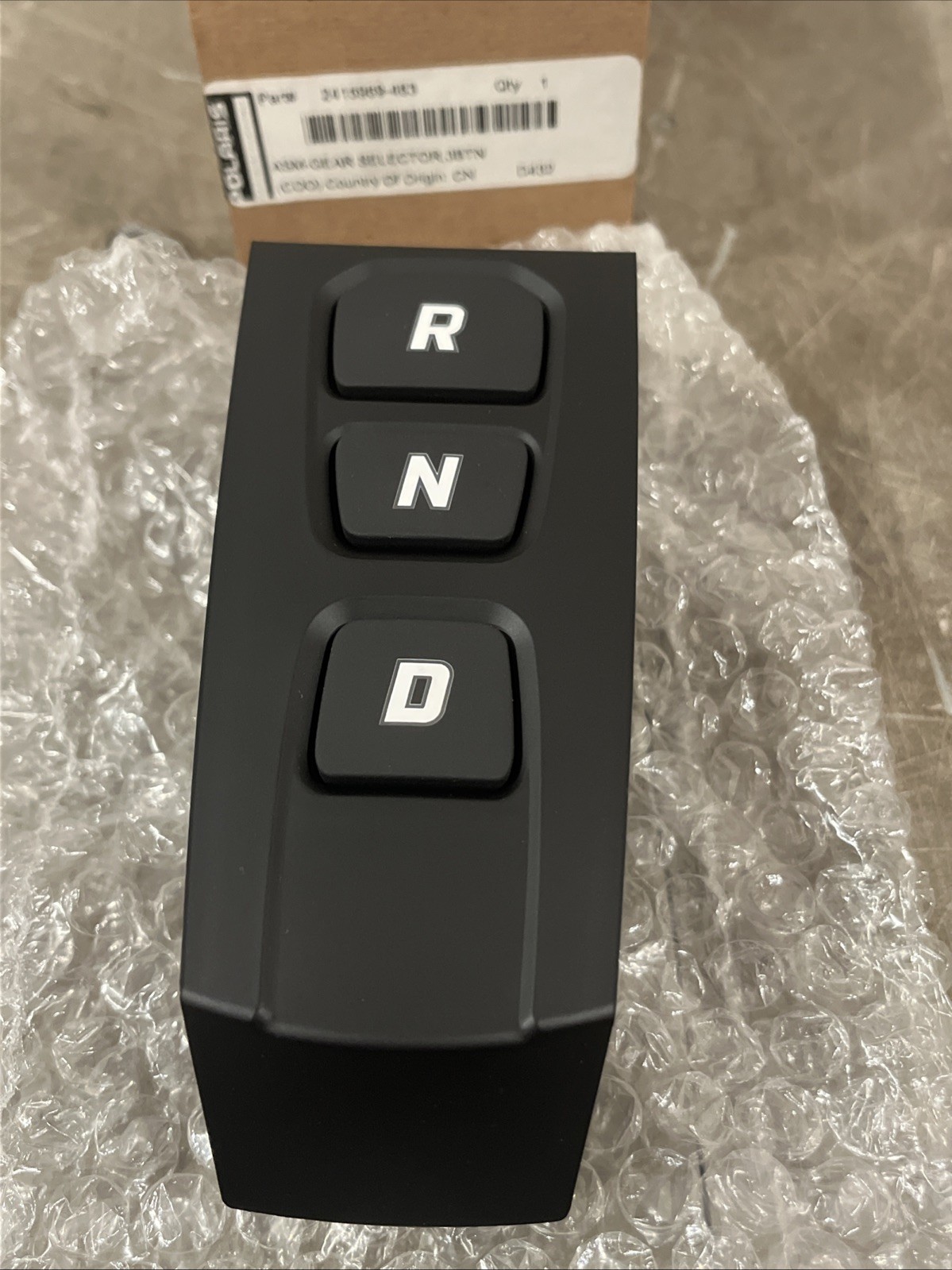 M4 OEM Polaris Slingshot ASM-Gear Selector 3 Button 2415969-463