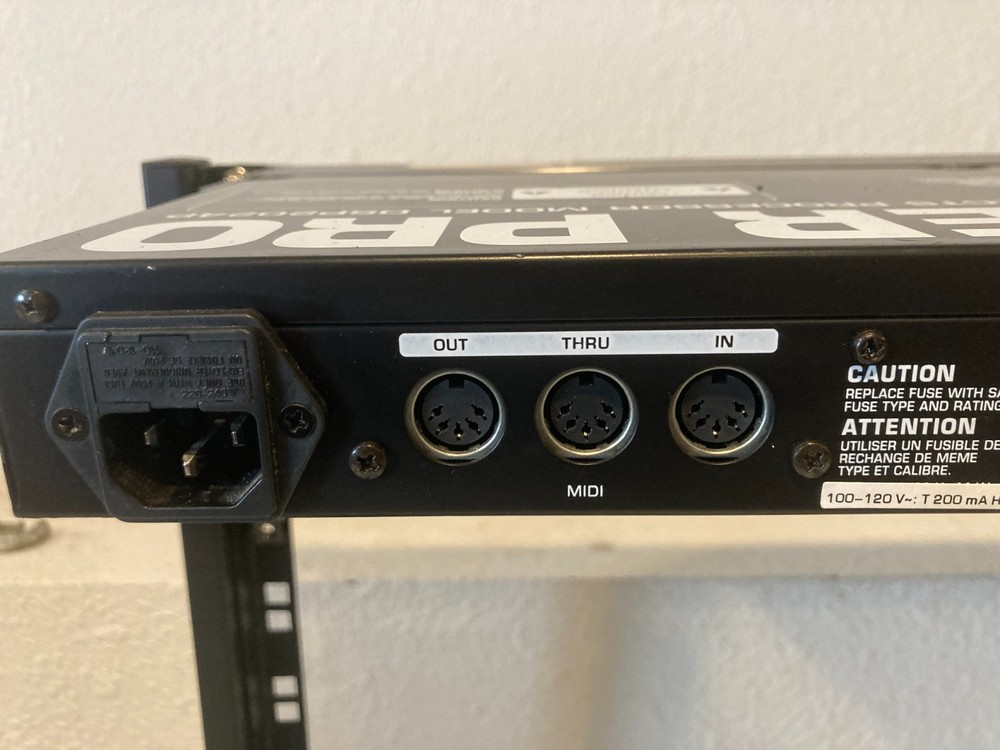 Behringer Virtualizer Pro Dsp2024p