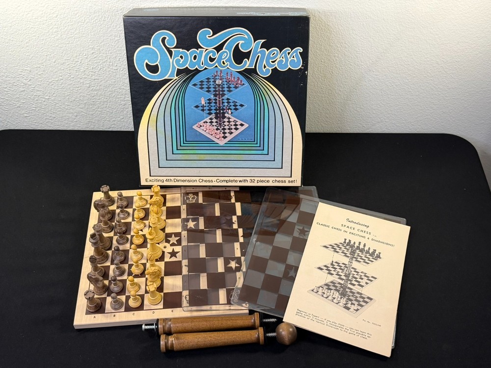 Vintage Space Chess 4D Chess Set Complete w Box Multi Level Board Game