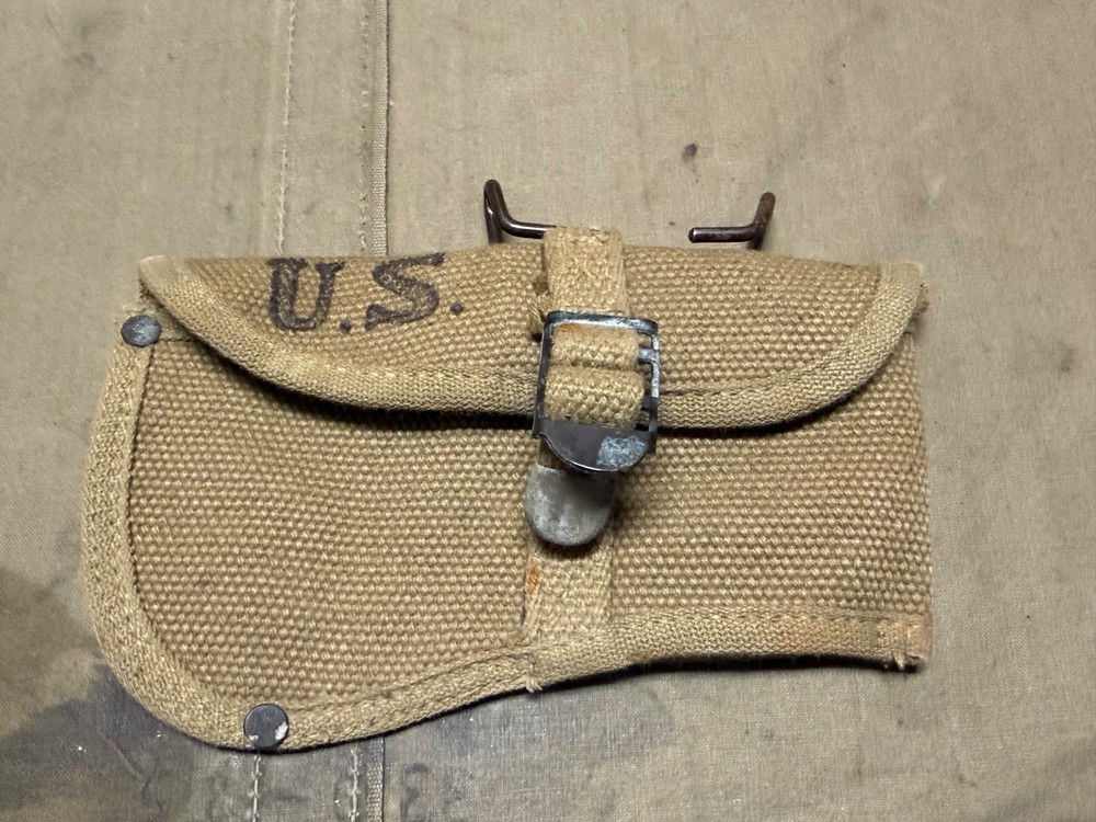 ORIGINAL WWII US ARMY M1942 AXE CARRIER COVER-OD#3, JS&S CO, 1942