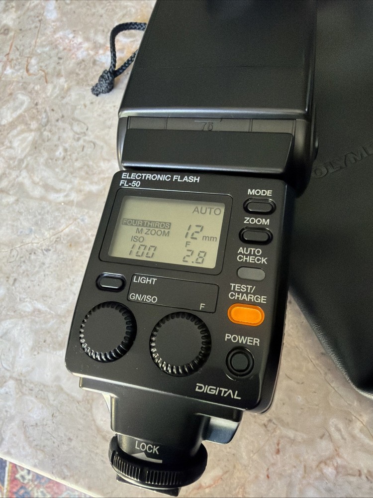 Olympus E System FL-50 Digital Electronic Flash Unit Shoe Mount w/ Case Mint👍