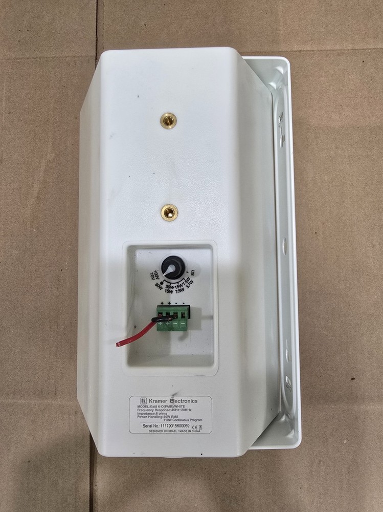 One Kramer Electronics GALIL 6-O On-Wall Speaker with Mounting Bracket