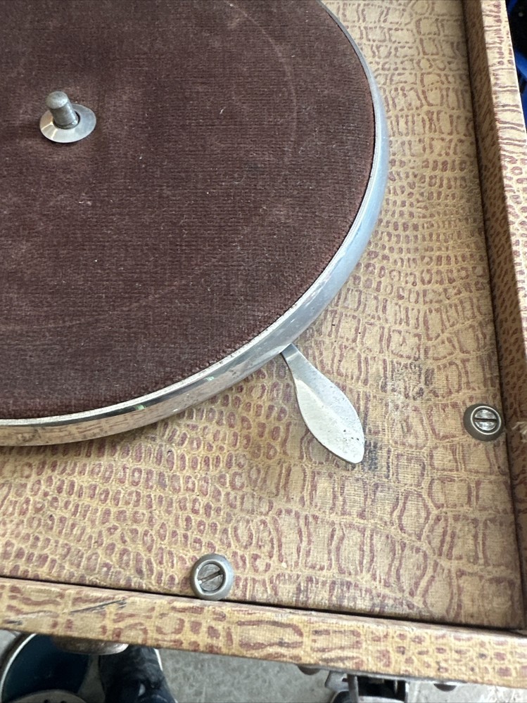 (n66) Phonographe Gramophone Tournant