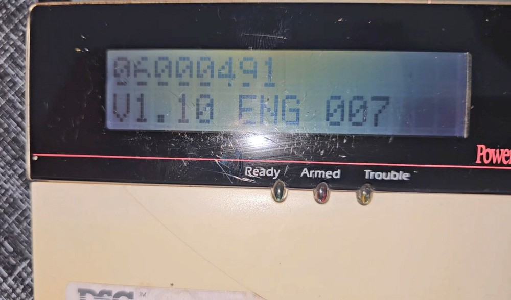 DSC LCD5500Z - Power832Programmable MessageLCD keypad