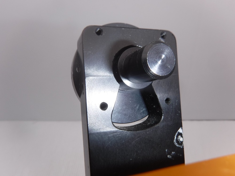 Parker Model 3902 Ball Bearing Micro Positioner w/ Starrett Micrometer