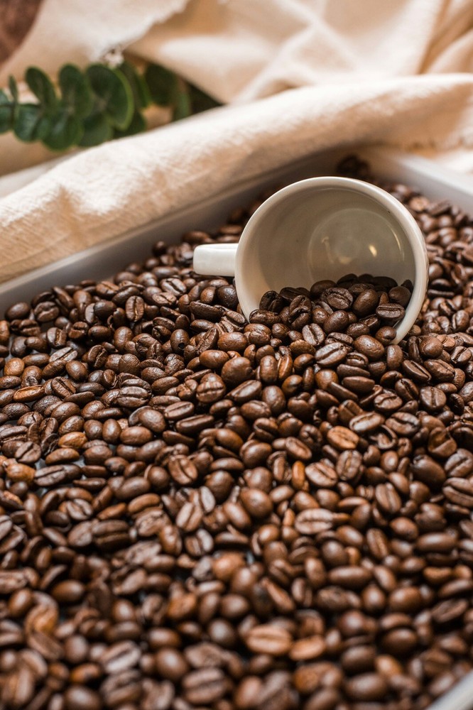 100% Blue Mountain Coffee 1 Pound. (16oz.)