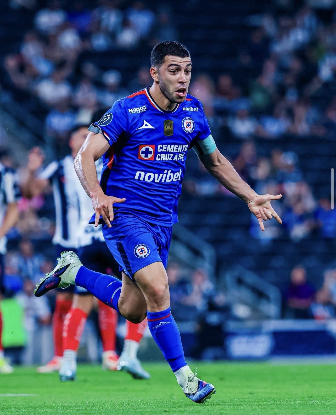 Cruz Azul Jersey Pirma 2025 - 2026 Concacaf Champions Cup 7 Copas y Campeon