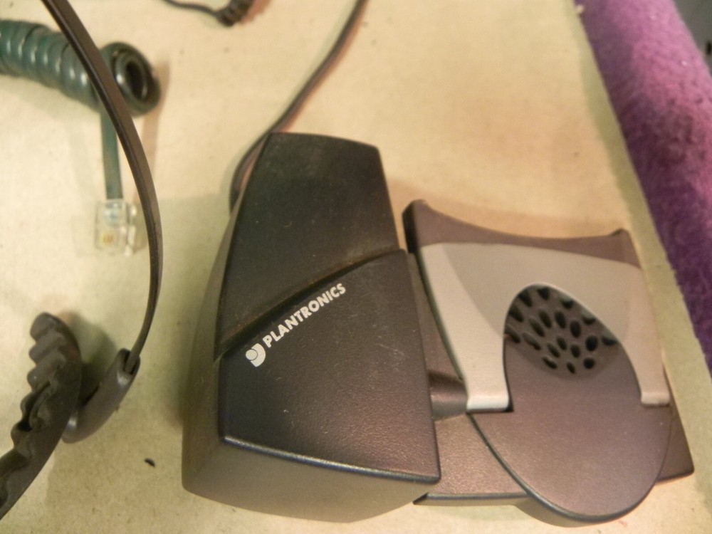 Plantronics CS50 Cordless Headset, Worked When Parked