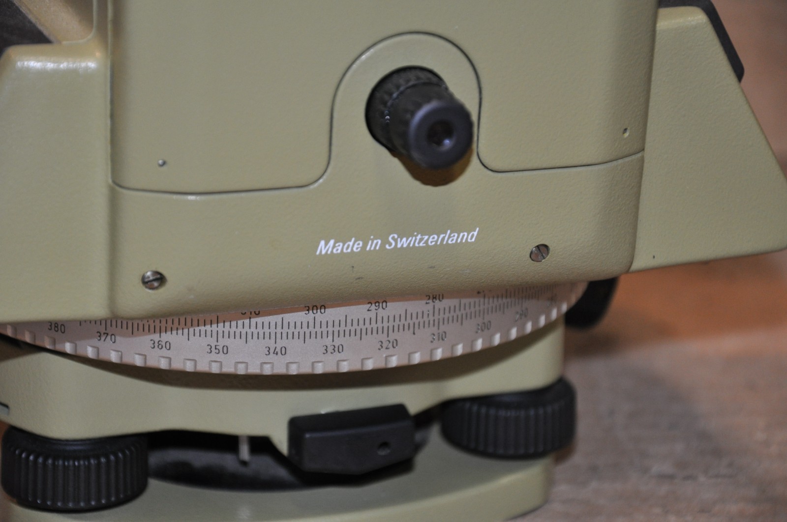 Leica WILD T3000 Theomat Theodolite With Case