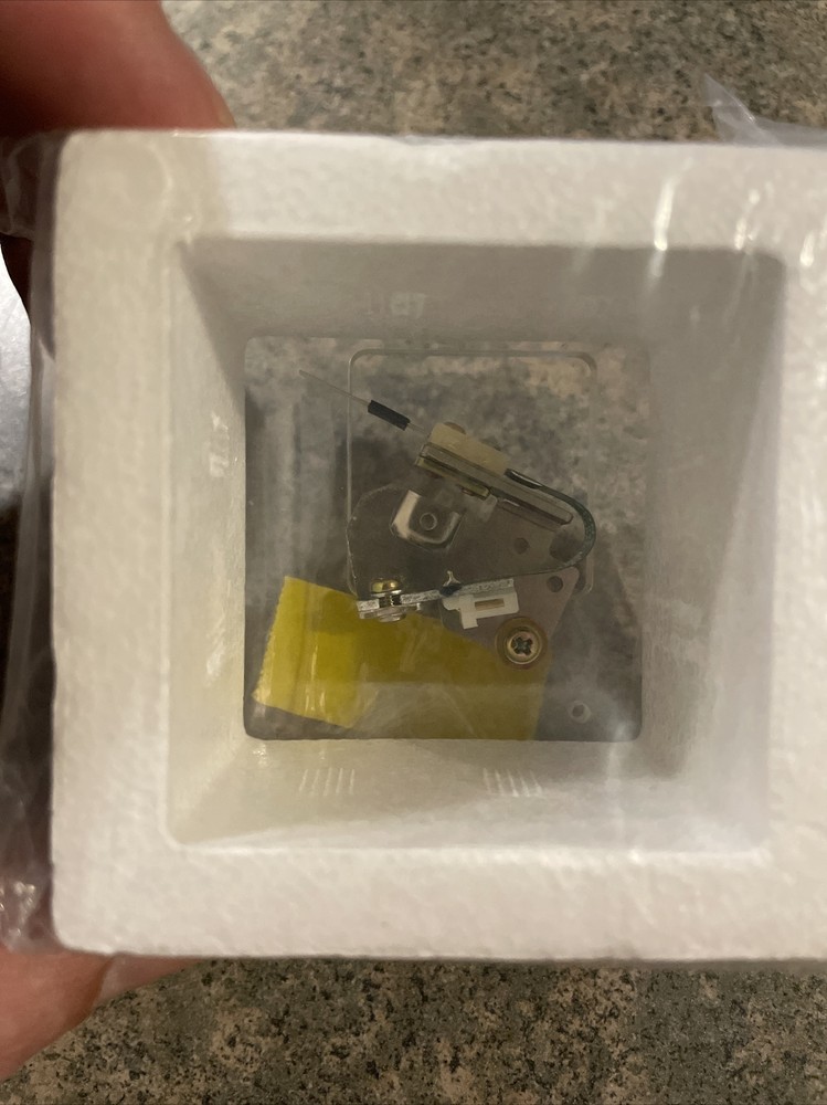 Sony A-6050-655-A Brush Assembly NOS
