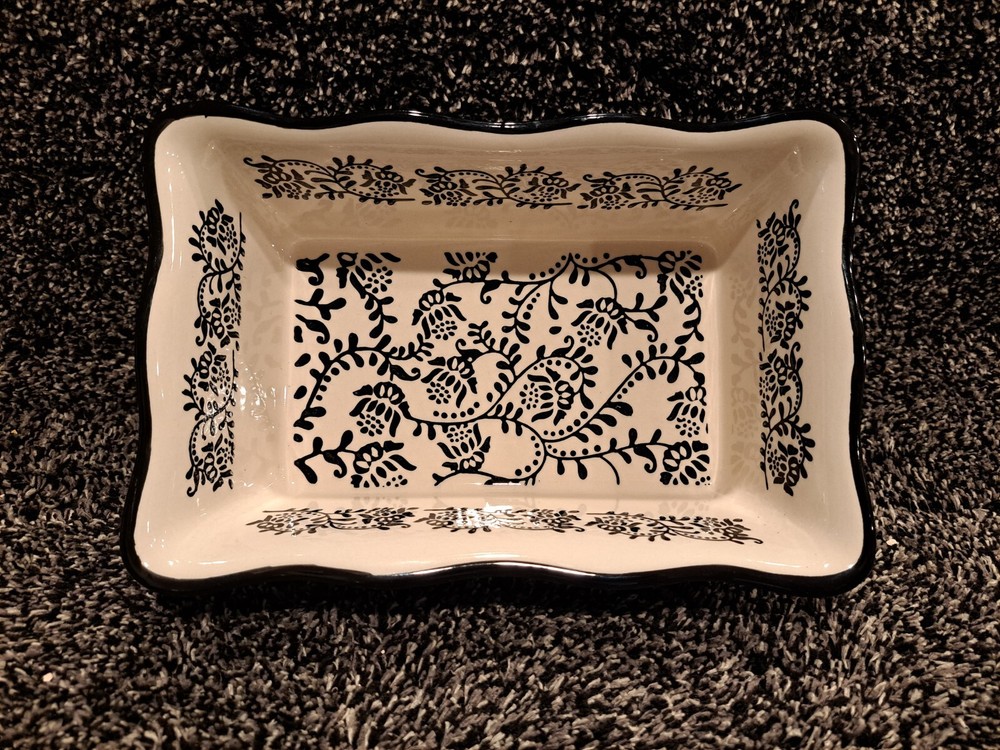 Stoneware Bread Pans, 2 Sizes - B&W Floral Pattern Glazed Ceramic Bakeware Set